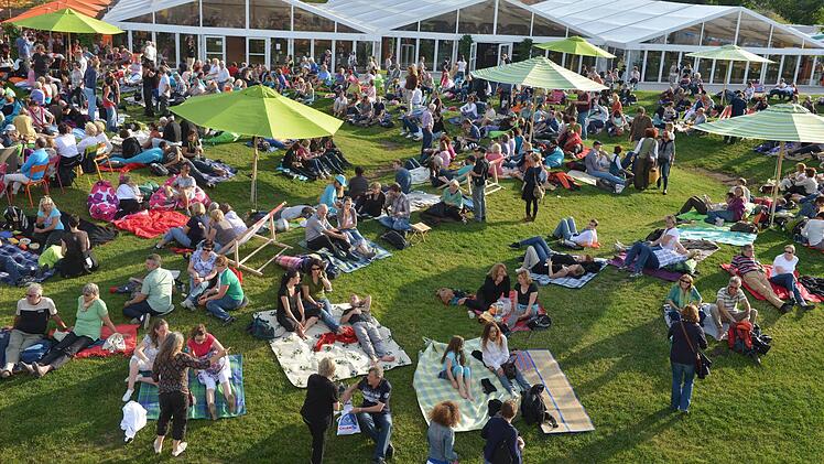 Die Besucher kamen - und spülten damit Geld in die Kassen der Landesgartenschau.  Foto: Ronald Rinkelf