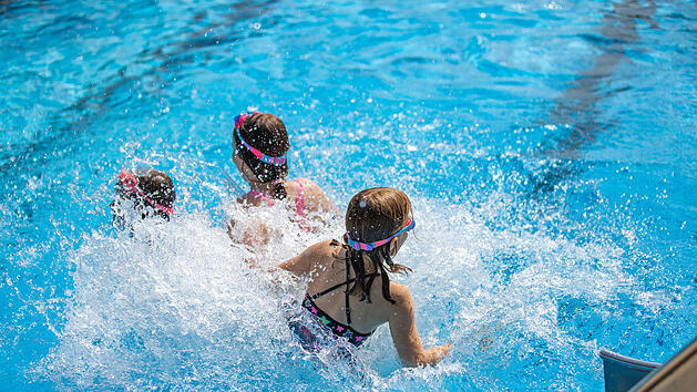 Freibad, Rutschen, Wasser, Schwimmbad