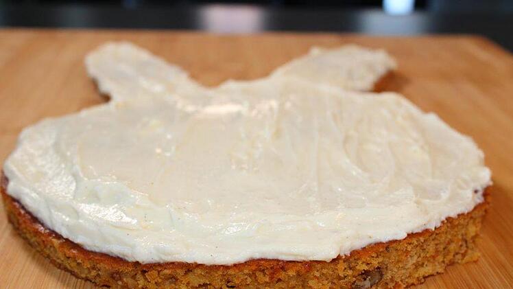 karottenkuchen-frischkaesfrosting