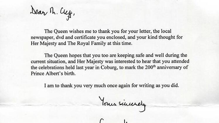 Das Schreiben aus Windsor Castle hat eine Hofdame der Queen unterzeichnet.
