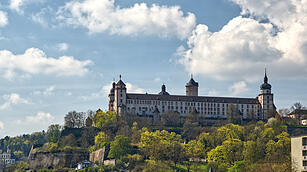 Festung Marienberg oberhalb des Mains in Würzburg