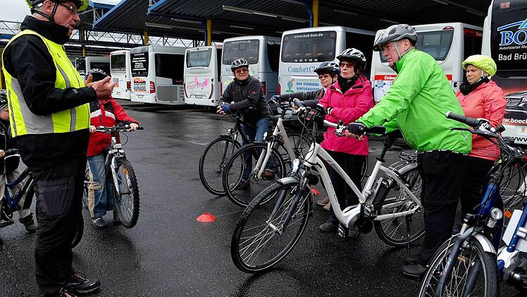 Sicherheitstraining für E-Biker in Hammelburg. Foto: Gerd Schaar