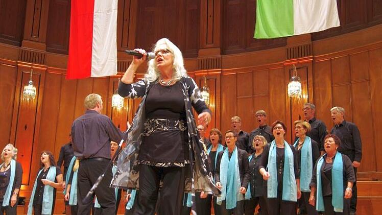 Jutta Wieczorek gehörte mit  "Bright Voices" zu den vielen Akteuren des Jubiläumskonzerts.Klaus Werner