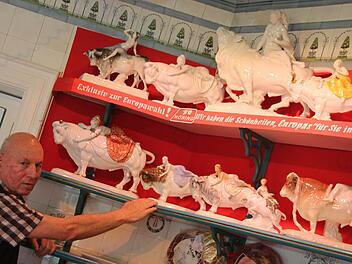 Zehnmal Europa auf dem Stier. Rudi Höring ist stolz auf seine Prachtstücke. Foto: Marco Meißner