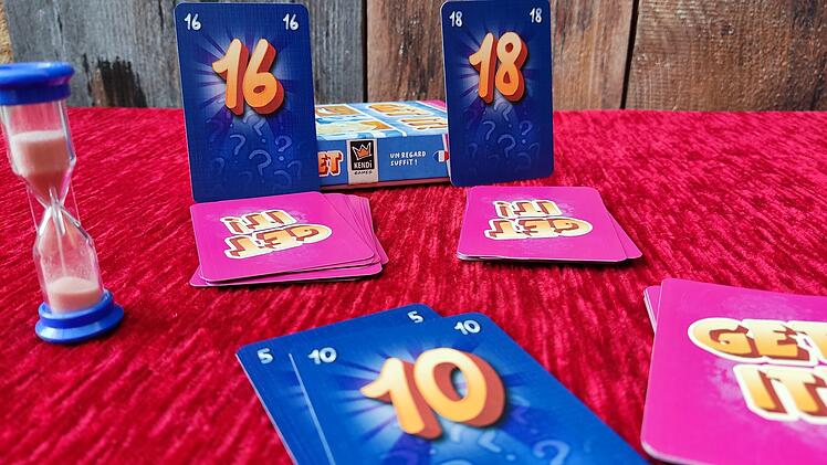 Get it!: Rezension des neuen Party-Kartenspiels aus Franken