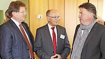 Der Landkreis präsentiert sich derzeit in München, Landrat Klaus Peter Söllner (rechts) sprach bei einem Zukunftsforum. Foto: Landratsamt