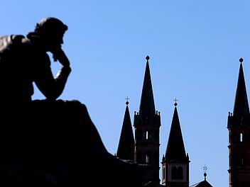 Würzburg wählt neuen OB - Kandidaten von Grünen und CSU in Stichwahl