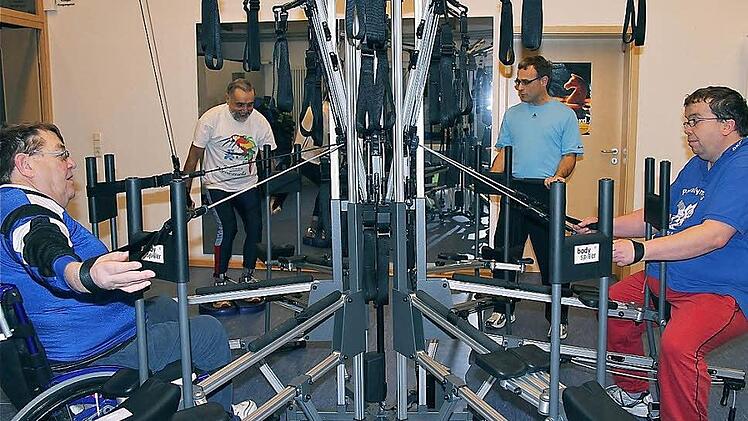 Am Gerät (von links): Winfried Schmitt, Alfred Ruppert, Michael Hannawacker und Karl-Heinz Ludwig  Fotos: Gerd Schaar