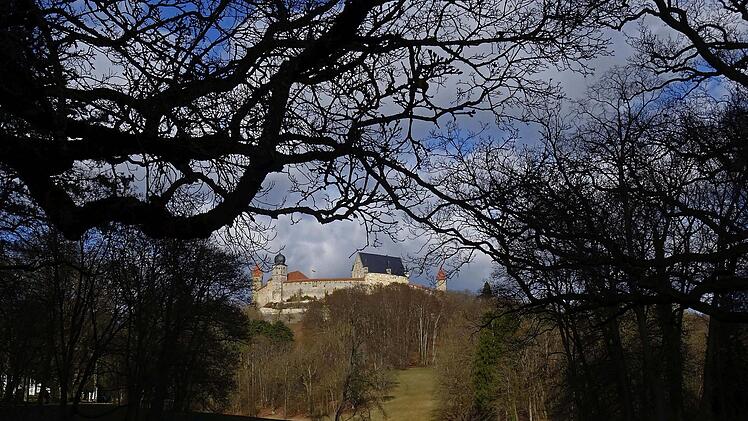 Blick zur Veste Coburg Mitte März vom Veilchental ausFoto: Jochen Berger