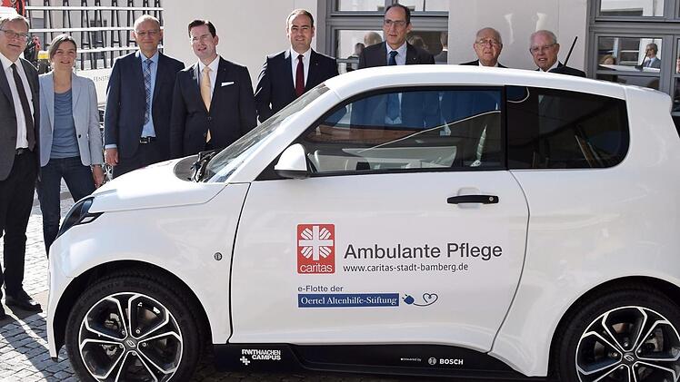 Ein Prototyp aus der "Oertel-e-Flotte" wurde bereits an die Bamberger Caritas übergeben.  Foto: p
