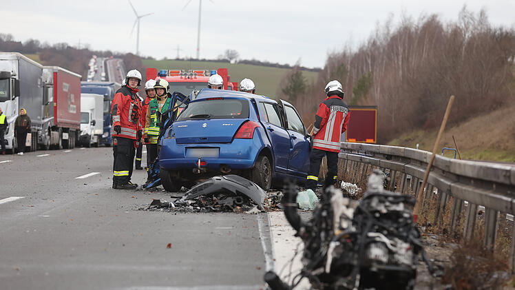 Zwei Tote bei Geisterfahrer-Unfall auf Autobahn 4