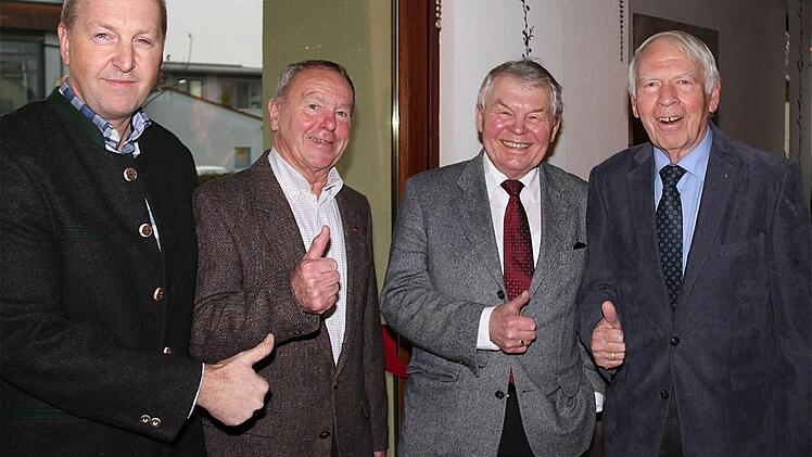 (V.l.): Detlef Heim, Ludwig Sand (2. Vorsitzender des Ortsverbandes), Peter Klaje und Eberhard Gräf. Foto: Gerd Schaar