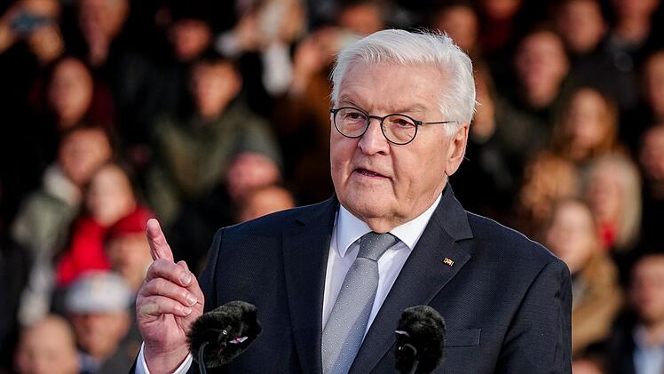 70. Jahrestag der Bundeswehr - Feierliches Gel&ouml;bnis