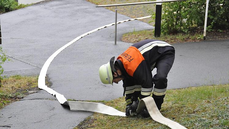 Vorbereitung für den Einsatz. Foto: Peter Klopf