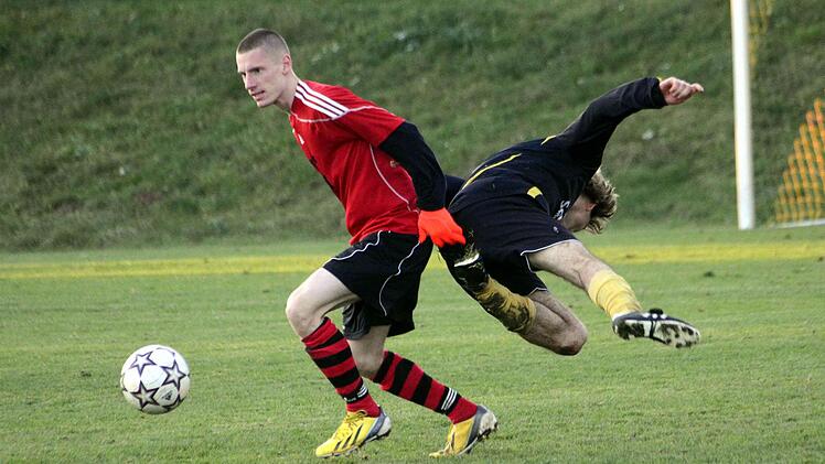 ASV Möhrendorf - ASV Höchstadt: Nicht nur in der Kreisklasse 1 steht für die Mannschaften der letzte vorwinterliche Punktekampf an.  Foto: herzopress