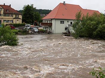 Blick auf Aischer Mühle: das Wehr ist weg! Foto: Johanna Blum