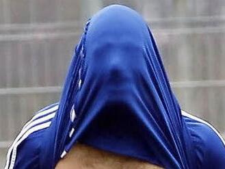 Streift Kristian Böhnlein demnächst sein Frohnlacher Trikot ganz ab? Der Mittelfeldspieler des VfL Frohnlach steht auf dem Weihnachts-Wunschzettel von Bayernliga-Spitzenreiter SpVgg Bayreuth ganz oben. Foto: Archiv