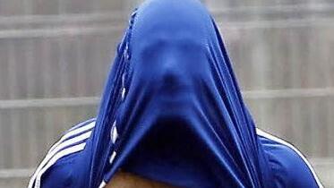 Streift Kristian Böhnlein demnächst sein Frohnlacher Trikot ganz ab? Der Mittelfeldspieler des VfL Frohnlach steht auf dem Weihnachts-Wunschzettel von Bayernliga-Spitzenreiter SpVgg Bayreuth ganz oben. Foto: Archiv