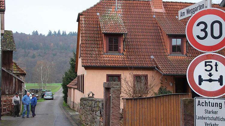 Die Flucht führte in den Weggarten in Großenbrach. Foto: Benedikt Borst