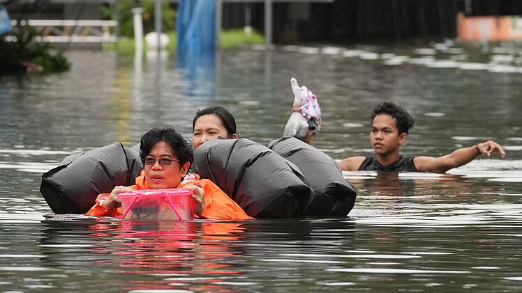 &Uuml;berschwemmungen in Thailand