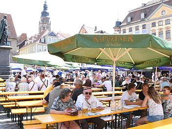 Nicht alle Plätze waren auf dem Coburger Marktfest besetzt. Foto Christoph Wiedemann