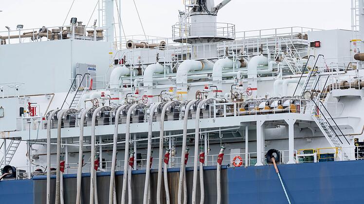 Halbjahresbilanz der LNG-Terminals