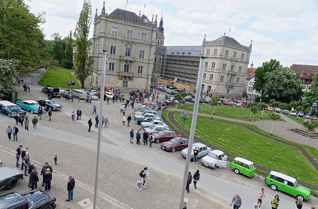 Hunderte von Oldtimern konnten bestaunt werden.