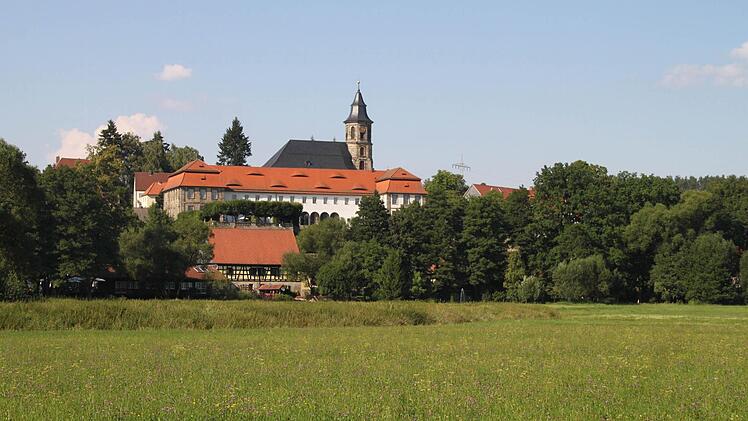 Ein Ort im Grünen: Neudrossenfeld hat die Bewertungskommission im Wettbewerb "Unser Dorf hat Zukunft - Unser Dorf soll schöner werden" überzeugt. Foto: Jürgen Gärtner