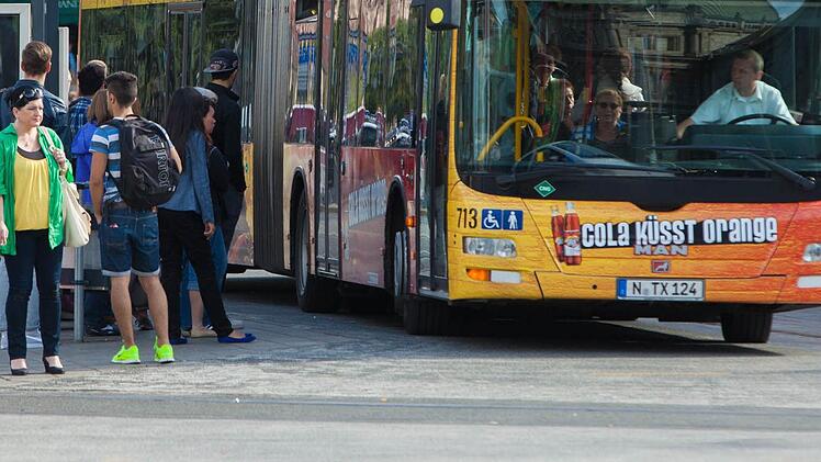 Eine Woche lang verkehren zwischen Bayreuth und Neuenmarkt-Wirsberg Busse statt Züge. Foto: Archiv