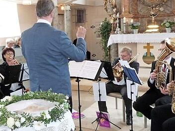 Der Posaunenchor Lanzendorf spielte zu seinem Jubiläum selbstverständlich selbst auf. Fotos: Werner Reißaus