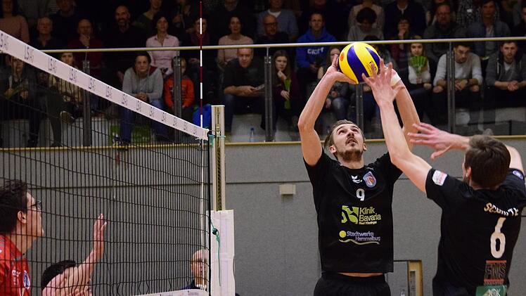 Beim sportlichen Aushängeschild des TV/DJK Hammelburg, den Volleyballern, fehlen keine Übungsleiter, in den  anderen Abteilungen hingegen schon.  Foto: Till Oschmann/Archiv
