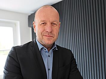 Es war eine kleine Sensation: Erstmals in der Geschichte des Zweckverbandes ging der Vorsitz nach Wirsberg: B&uuml;rgermeister Jochen Trier erkl&auml;rte, dass er das Beste f&uuml;r alle Mitgliedsgemeinden wolle.Sonny Adam