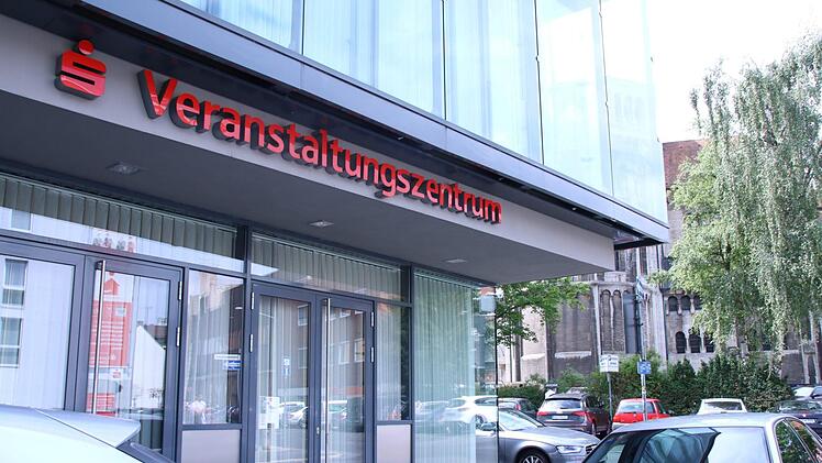 Ein ganzes Quartier in Schweinfurt belegt die Sparkasse...