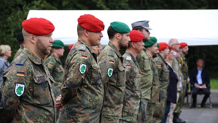 Verabschiedung von Oberstleutnant Christoph Päschel als Leiter Abteilung Führung der Truppenübungsplatzkommandantur Süd in Wildflecken Foto: Ulrike Müller