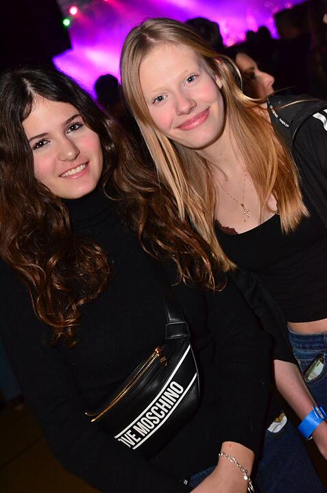 Mit ALLSTAR live auf der B&uuml;hne und Ph&auml;t J&auml;nnys H&ouml;use als Vorband!