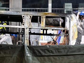 Linienbus ausgebrannt - Tote und Verletzte in der Schweiz