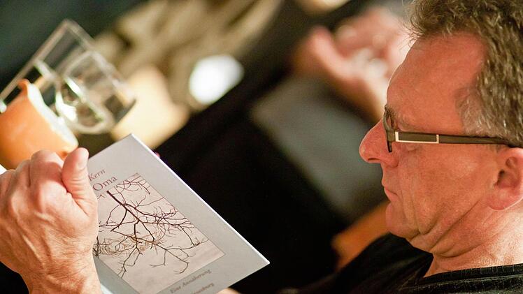 Gefragt: Widmungen von Manfred Kern nach seiner Lesung in der buchhandlung Riemann.