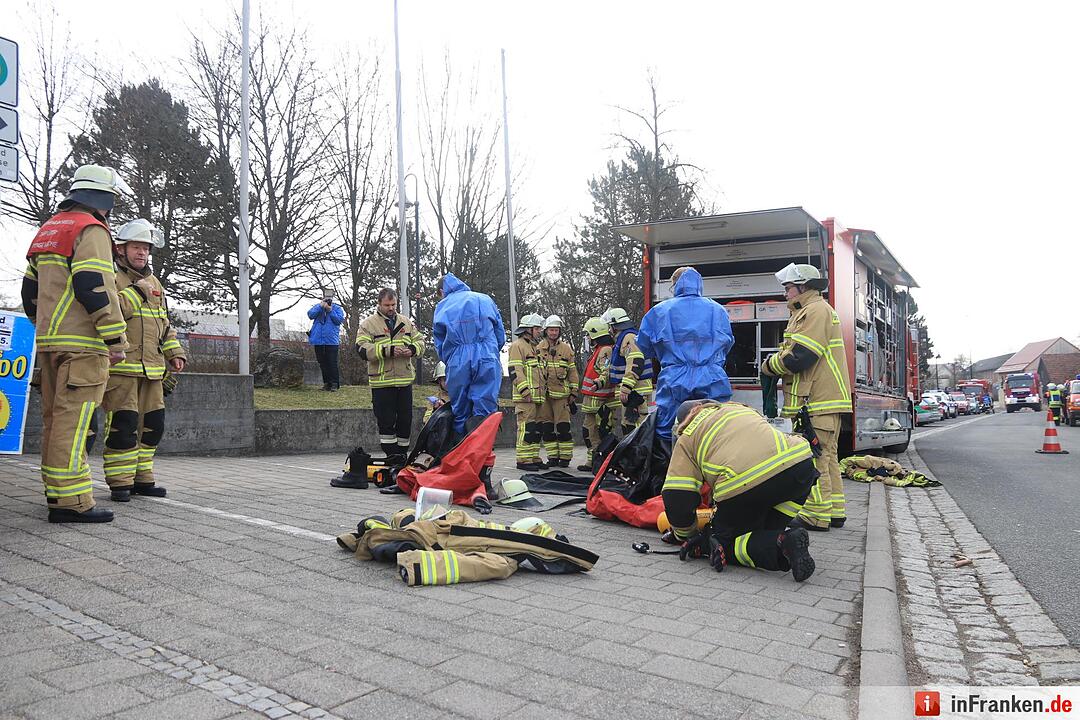 Giftstoffalarm in Gesamtschule Hollfeld - Ein Lehrer verletzt