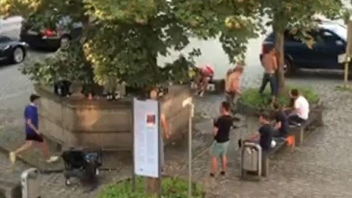 Ekelhaft! Wildpinkler am Ritter-Wirnt-Brunnen in Gräfenberg