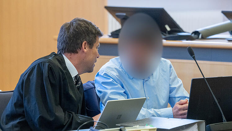 Prozess gegen einen Arzt nach Tod einer Krankenschwester