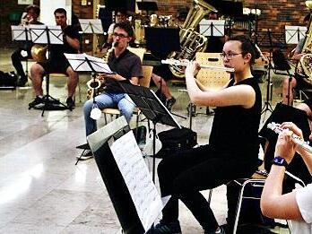 Die Stadtjugendkapelle Herzogenaurach bei einer Probe