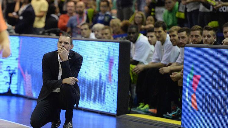 Ein nachdenklicher Bayreuther Trainer Michael Koch.