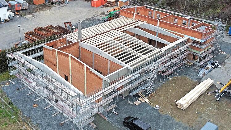 Der Neubau des Feuerwehrgerätehauses ist nur eines von zahlreichen Infrastruktur-Vorhaben in Wallenfels.