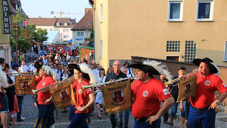Das Höchstadter Altstadtfest ist eröffnet. Foto: Andreas Dorsch