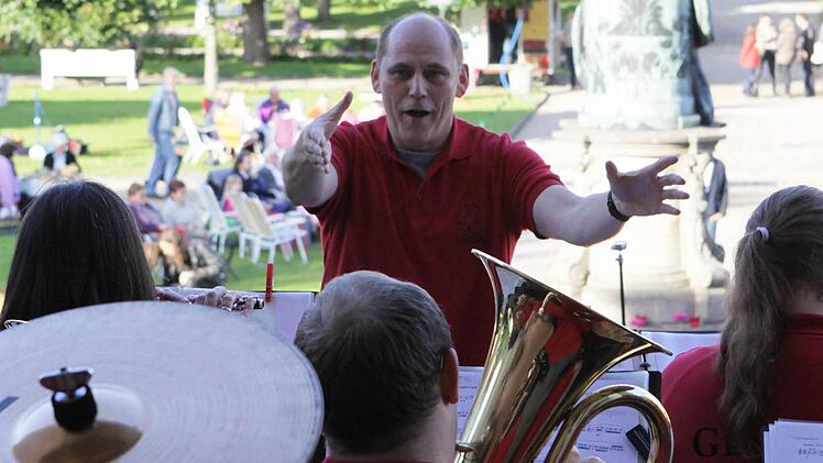 Dirigent Andreas Kleinhenz: Meine Mannschaft! Vor solch einem Publikum.