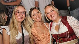 23 Bierkeller und 7 Musikbühnen 23 Bierkeller und 7 Musikbühnen