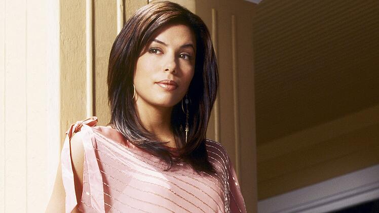 Ist sie eher "Gold Digger" oder "Trophy Wife"? Gabrielle Solis (Eva Longaria) ist zu Beginn der Serie die reichste der vier Freundinnen.