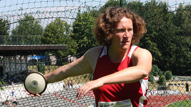 Martina Greithanner vom TSV Münnerstadt ist Sportlerin des Jahres. Unser Bild entstand bei einem Wettbewerb in Passau. Foto: Reinhold Nürnberger/Archiv