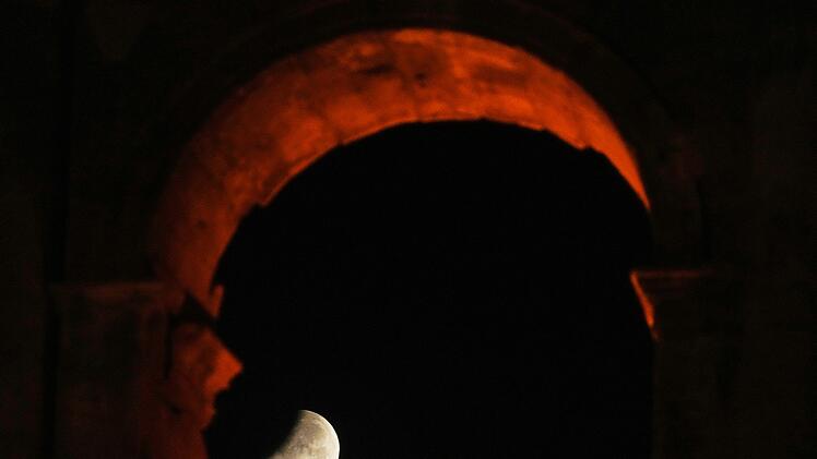 Partielle Mondfinsternis - Rom
