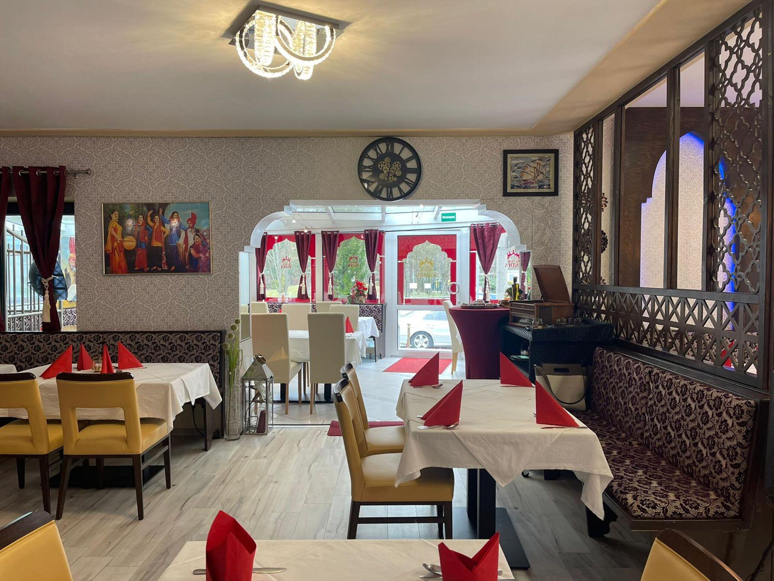 India Haus - Indisches Restaurant Göttingen Erlangen: Paar eröffnet Restaurant "Royal India" - "Koch aus Indien